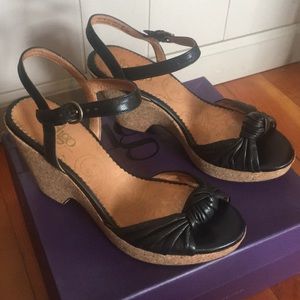 Indigo by Clarks Bella Peace Wedges